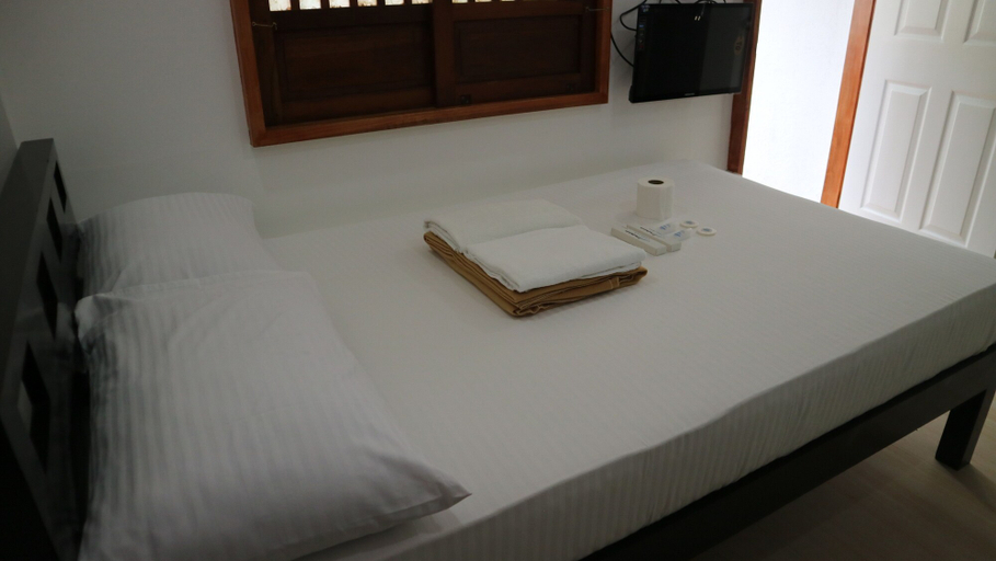 Bedroom 2, La Patricia de Baler, Baler