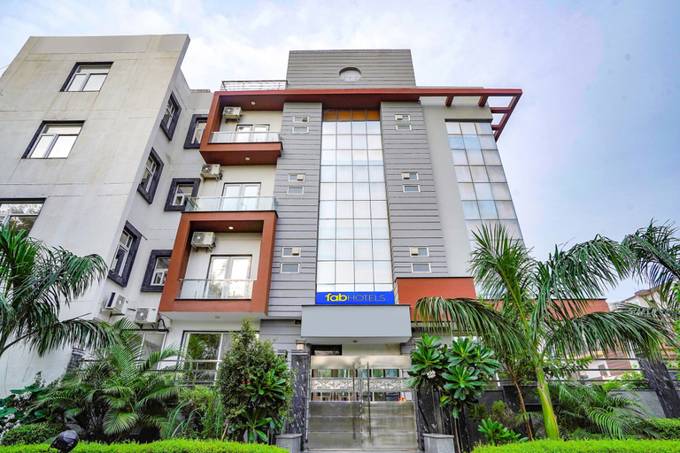 Exterior & Views 1, Fabhotel 17 Suites, Gautam Buddha Nagar