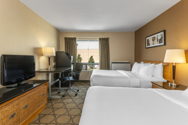 Bedroom 3, Comfort Inn Moncton East, Westmorland