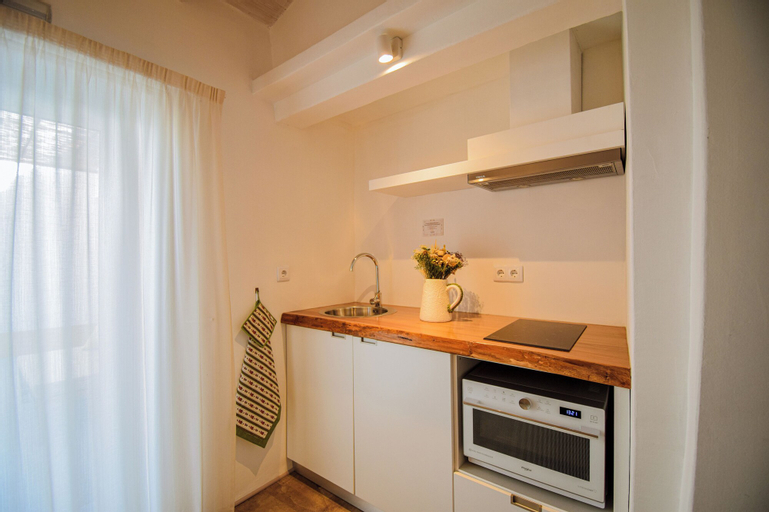 Dining Room 14