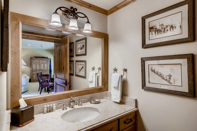 Bathroom 4, 1-vail Mountain View 403, Eagle