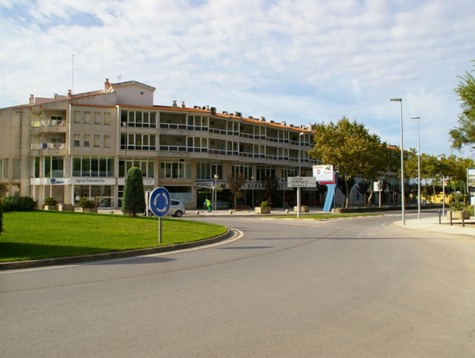 Exterior & Views 2, Centremar, Girona