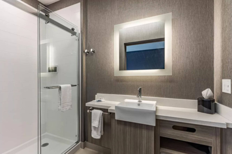 Bathroom 4, SpringHill Suites by Marriott Fort Wayne North, Allen