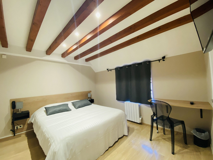 Bedroom 3, Les Marronniers d'Arc, Côte-d'Or