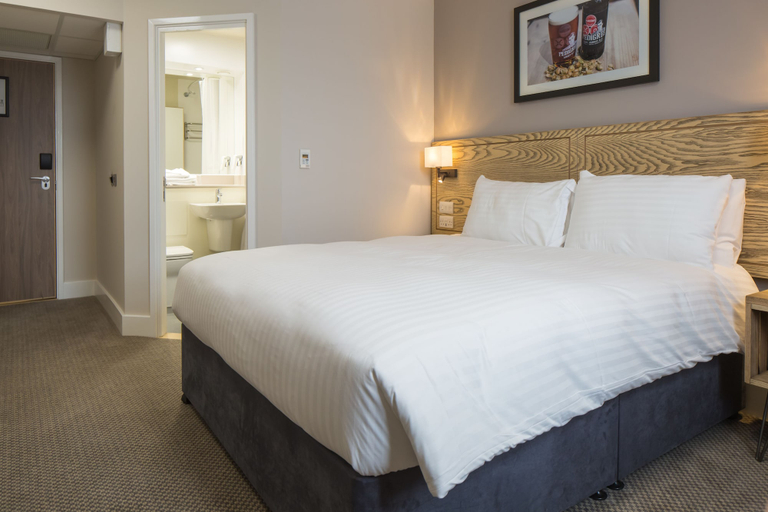 Bedroom 3, Bear Inn, Somerset by Marston's Inns, Somerset