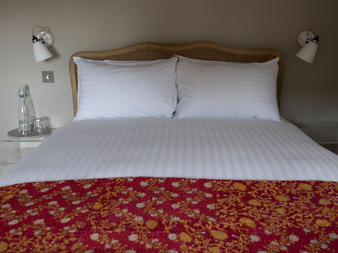 Bedroom 2, The Ship Inn, East Sussex