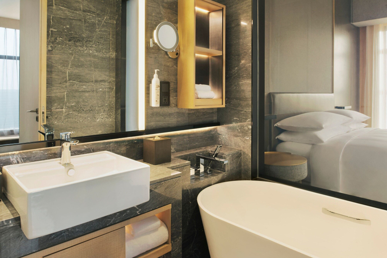 Bathroom 4, Delta Hotels BY Marriott Xi'an, Xi'an