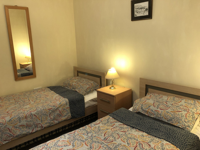 Bedroom 3, Steading Holidays - Glashven, Highland