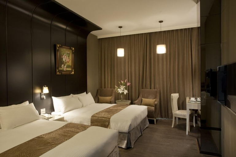 Bedroom 2, Renyi Lake Hotel, Chiayi County