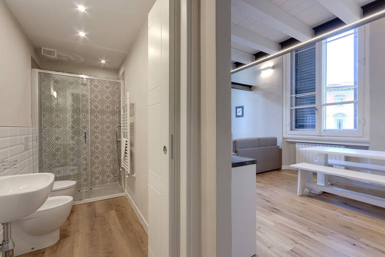 Bathroom 3, Mamo Florence – Freedom Apartments, Florence
