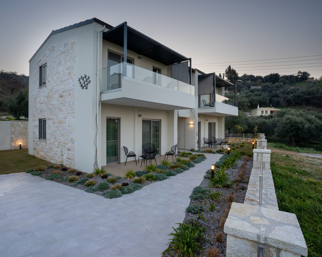 Exterior & Views 2, Sarah Luxury Rooms, Epirus