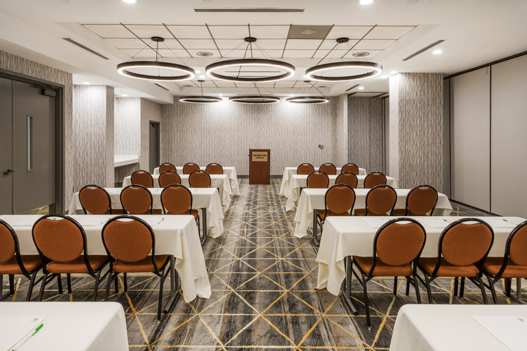 Business Facilities 3, Holiday Inn TIMONIUM - BALTIMORE NORTH, Baltimore