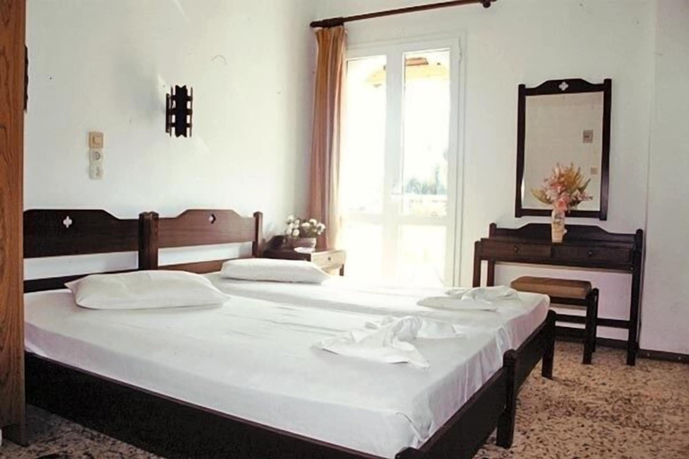 Bedroom 3, Armonia Hotel, Crete