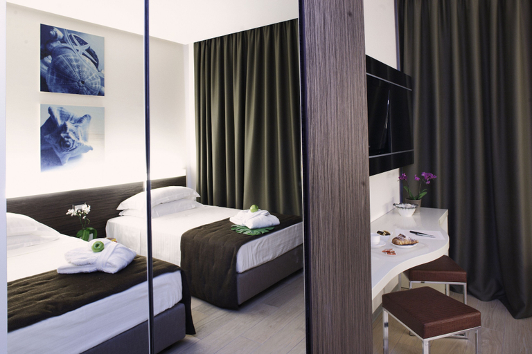 Bedroom 4, Bellariva Feeling Hotel, Rimini