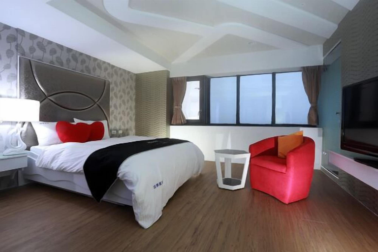 Bedroom 3, Season Skyline, Yilan