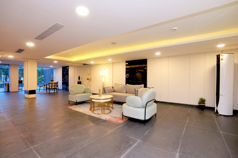Public Area 2, Hotel Limon Sector 29, Gurgaon, Gurgaon