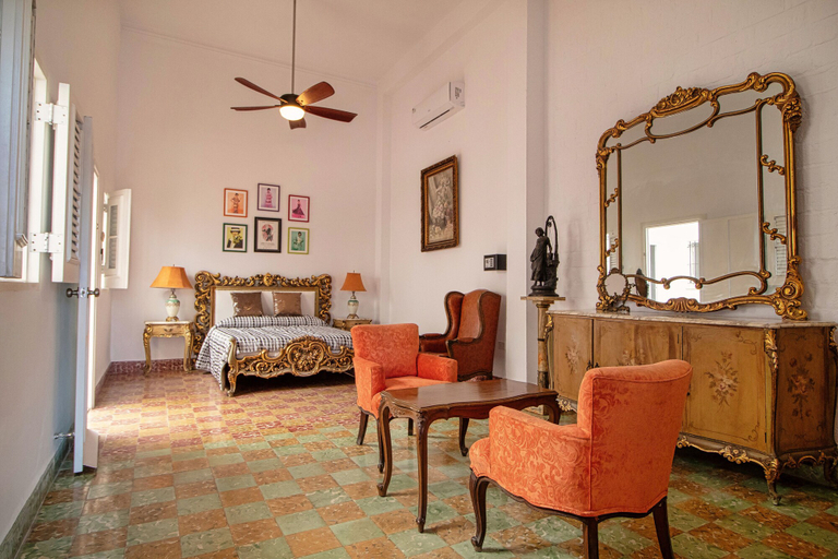 Room 3, Vista Plaza Vieja, Centro Habana