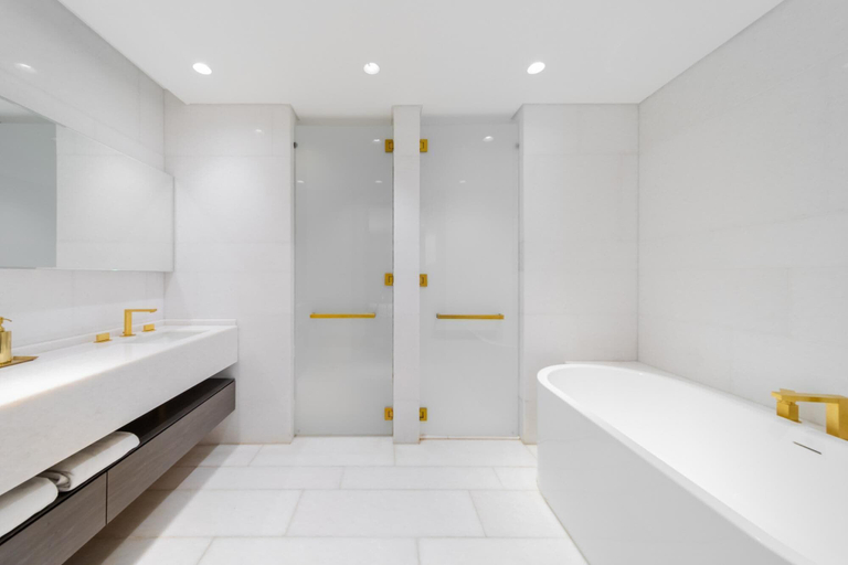Room 5, DXB - Five - 40608 - PJ, Dubai