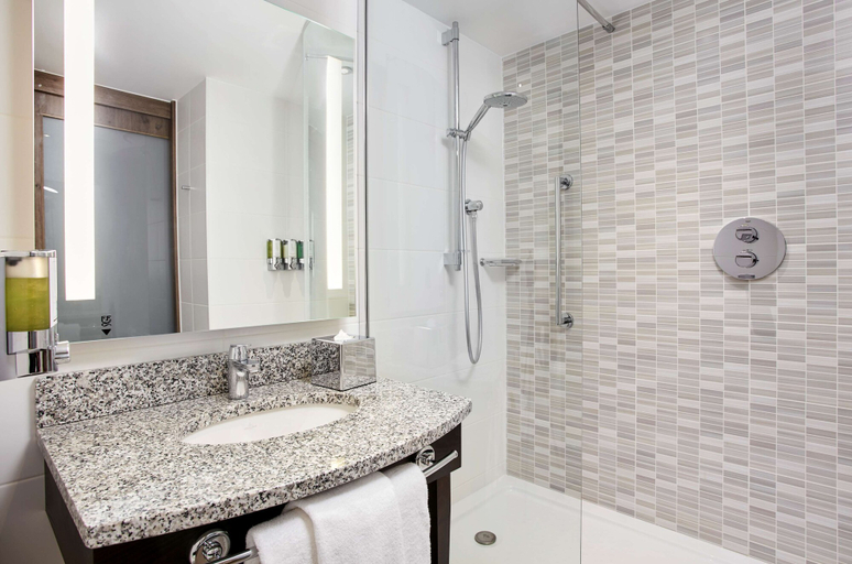 Bathroom 5, Hampton by Hilton Oxford, Oxfordshire