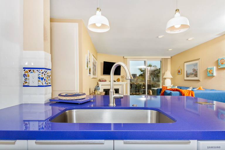 Others 5, Pacific Palms, San Diego