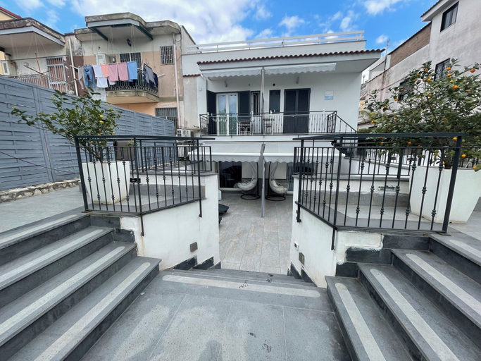 Exterior & Views 2, Villa Marisa Resort, Napoli