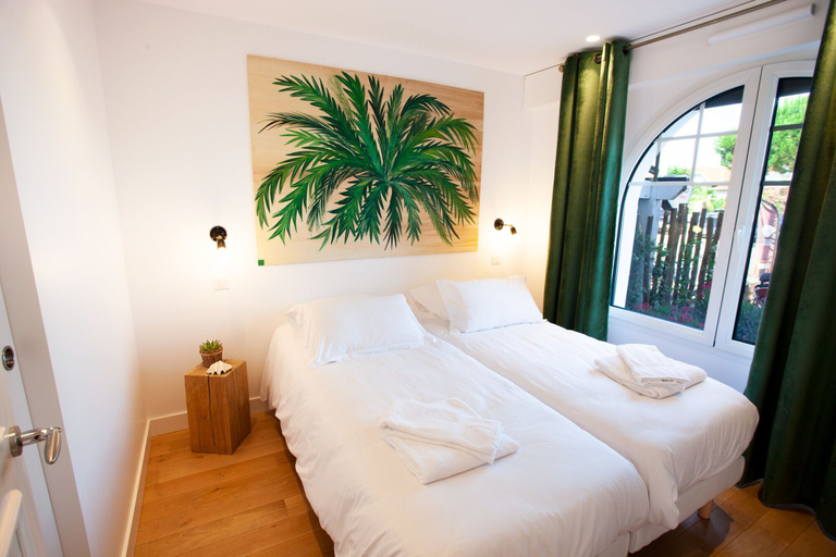Bedroom 3, Villa Aitama, Gironde