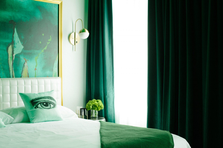 Bedroom 26
