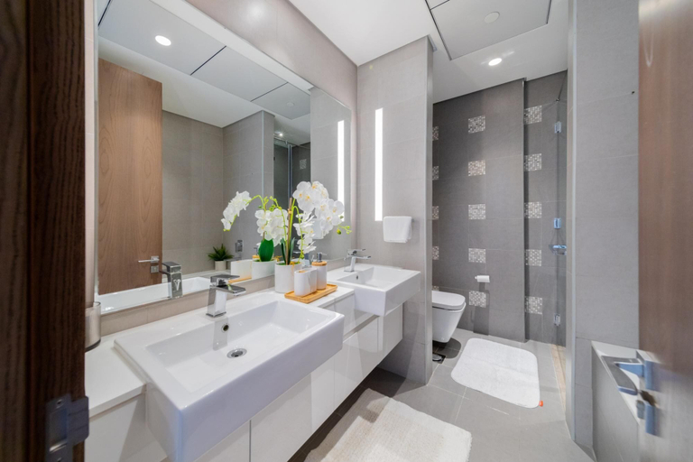 Bathroom 4, DXB - The Atria Residences - 2007 - DT, Dubai