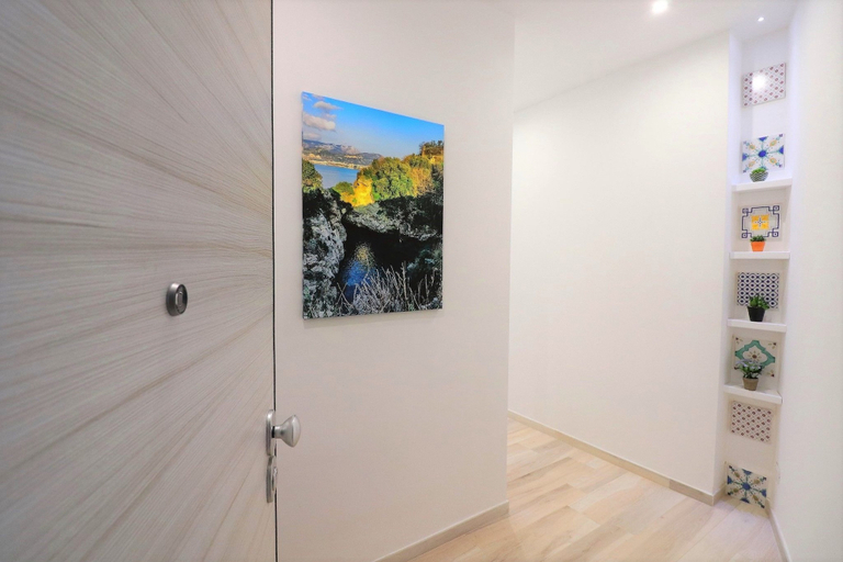 Room amenity 3, Casa Sorrentissima, Napoli