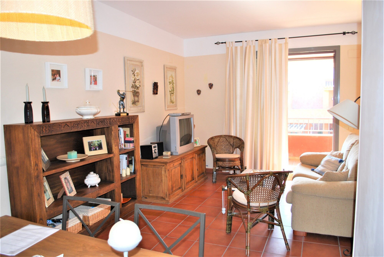 Others 4, Bonito Apartamento con Vistas al Mar Marina Sant Jordi, Tarragona