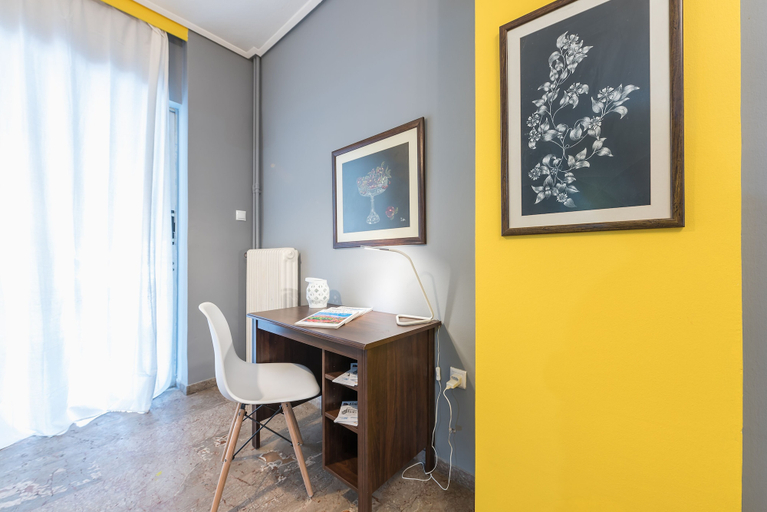 Others 5, Stylish Apartment with Balcony by Cloudkeys, Attica