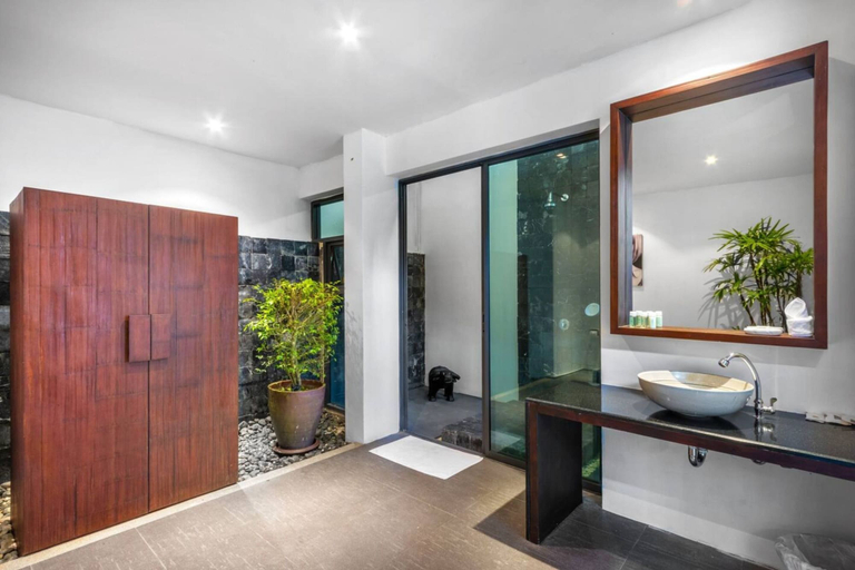 Bathroom 4, Love Layan, Phuket Island