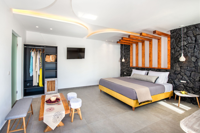 Bedroom 5, Abasa Suites, South Aegean
