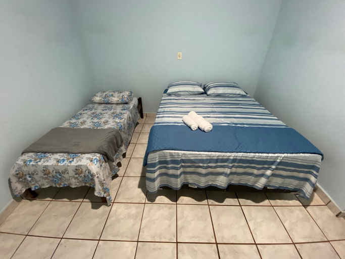 Bedroom 3, Hospedagem Santiago do Norte, Paranaíta