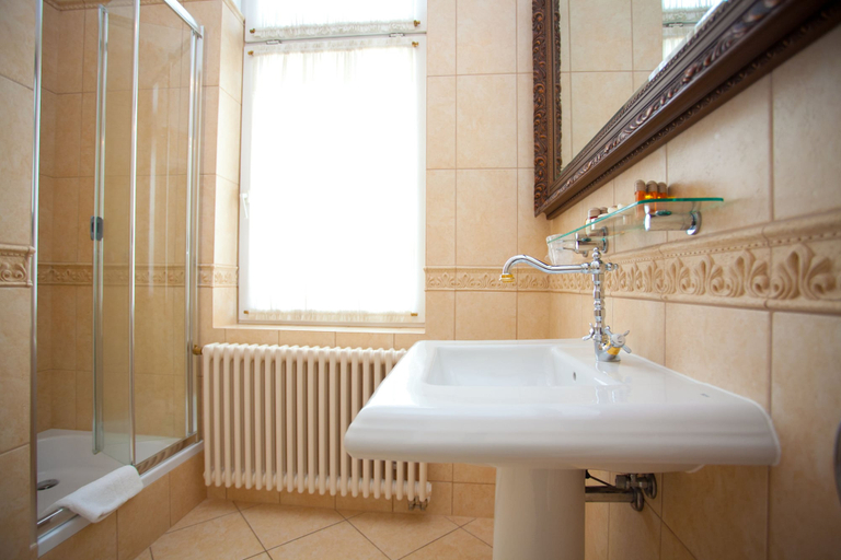 Bathroom 5, Hotel Szrenicowy Dwór, Jelenia Góra