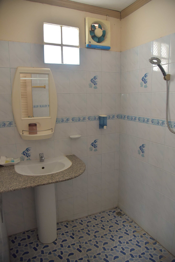Bathroom 2, Baan P'Mike Resort Pranburi, Pran Buri