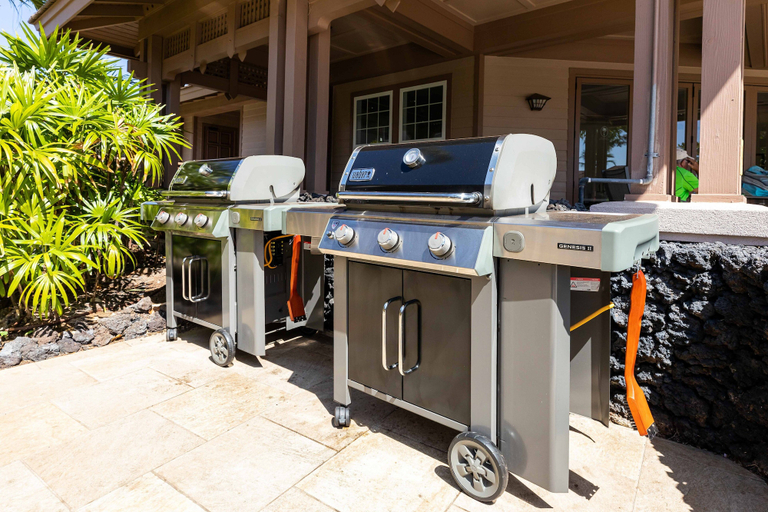 Food & Drinks, Stylish Villa with Pool Access, Hawaii
