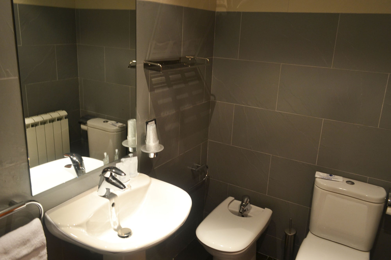 Bathroom 5, Pierre & Vacances Andorra Sunari Peretol