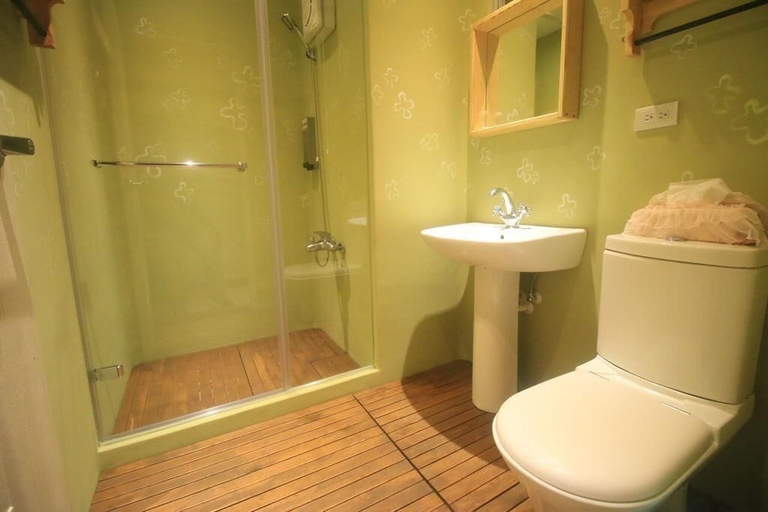 Bathroom 3, Maple Spring B&B, Yilan