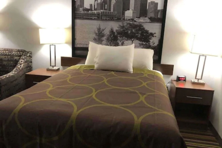 Bedroom 6