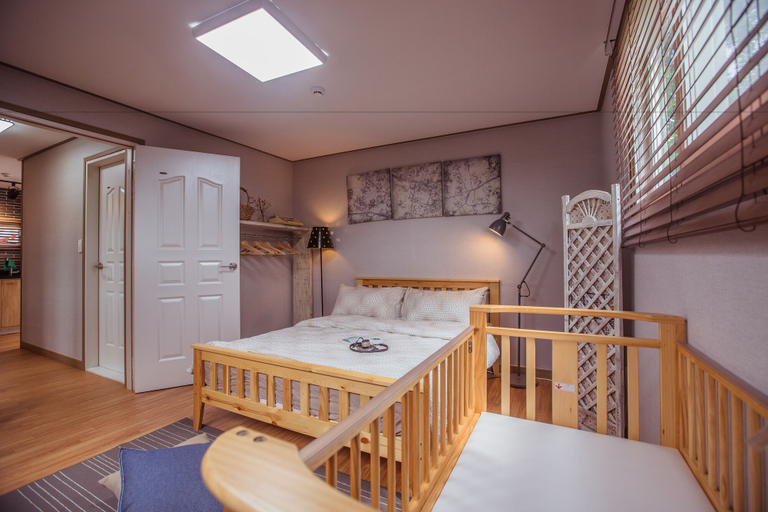 Bedroom 1, Stay A, Seogwipo