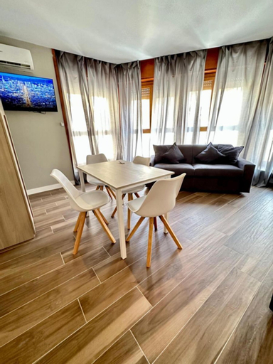 Dining Room 6