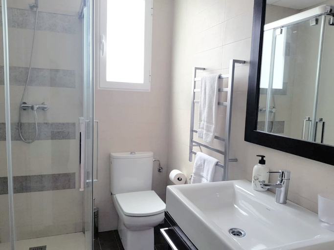Bathroom, Apartamento en Antiguo cauce Río Turia, Valencia