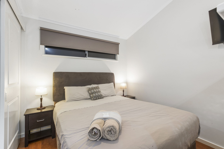 Bedroom 2, Aspen Karratha Village, Roebourne