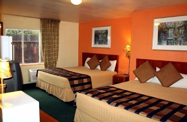 Bedroom 9