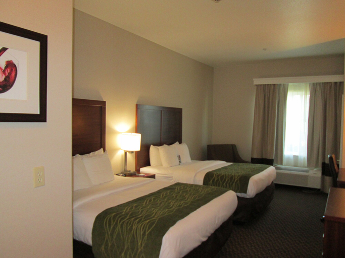 Bedroom 3, Comfort Inn & Suites Galt - Lodi North, Sacramento