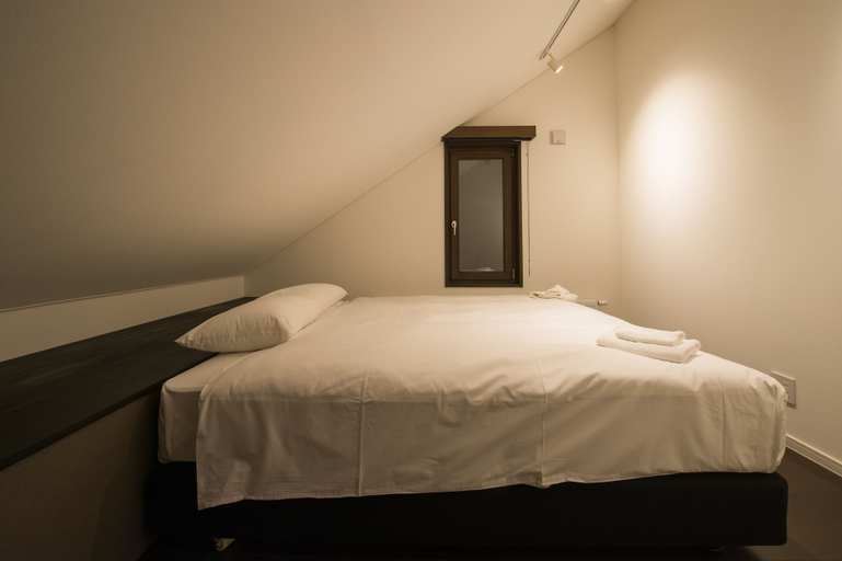 Bedroom 3, La Plagne, Kutchan