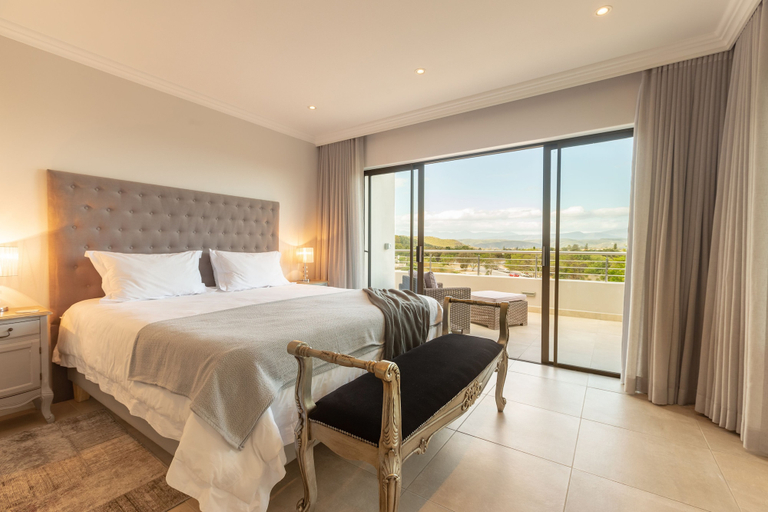 Bedroom 3, Sunrise Bay Self-Catering Accommodation, Eden