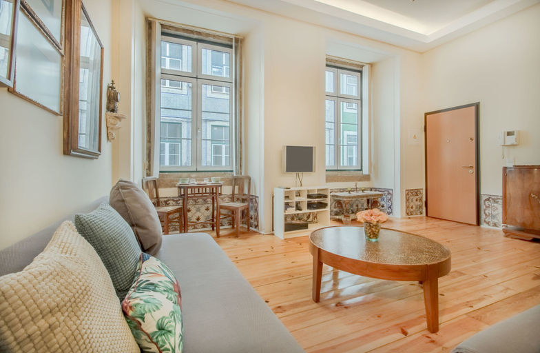Others 5, Correeiros Downtown - Historic Lisbon Apartment, Lisbon