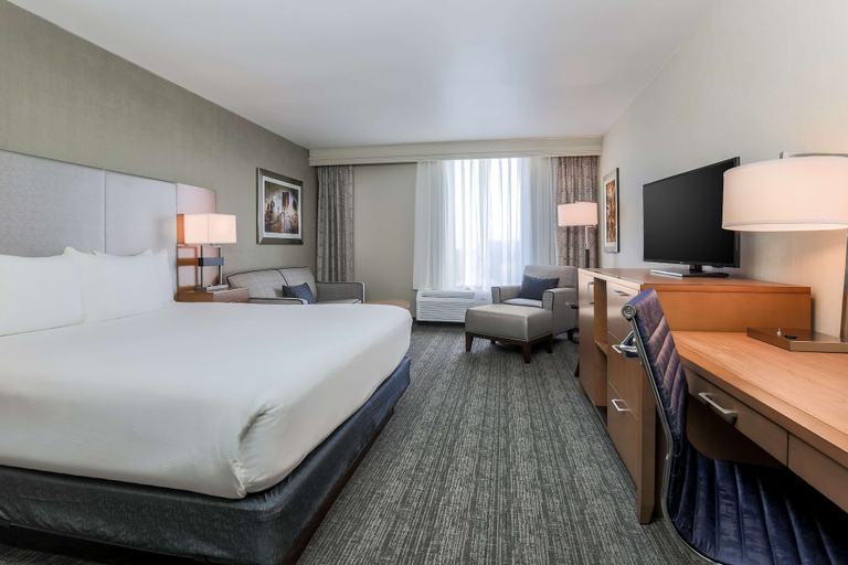 Bedroom 2, DoubleTree by Hilton Atlanta Airport, Fulton